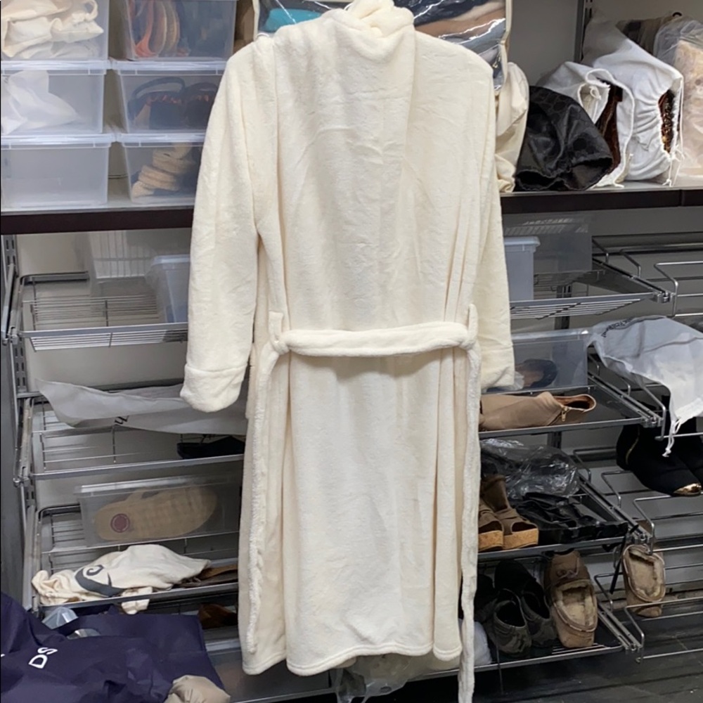 Soft Robe with letter S - Picture 9 of 10